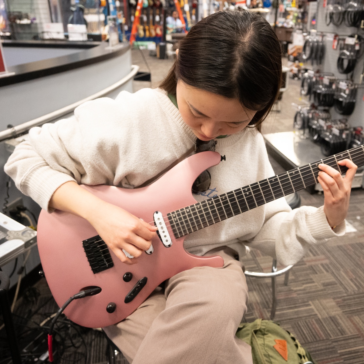 60 pink guitar