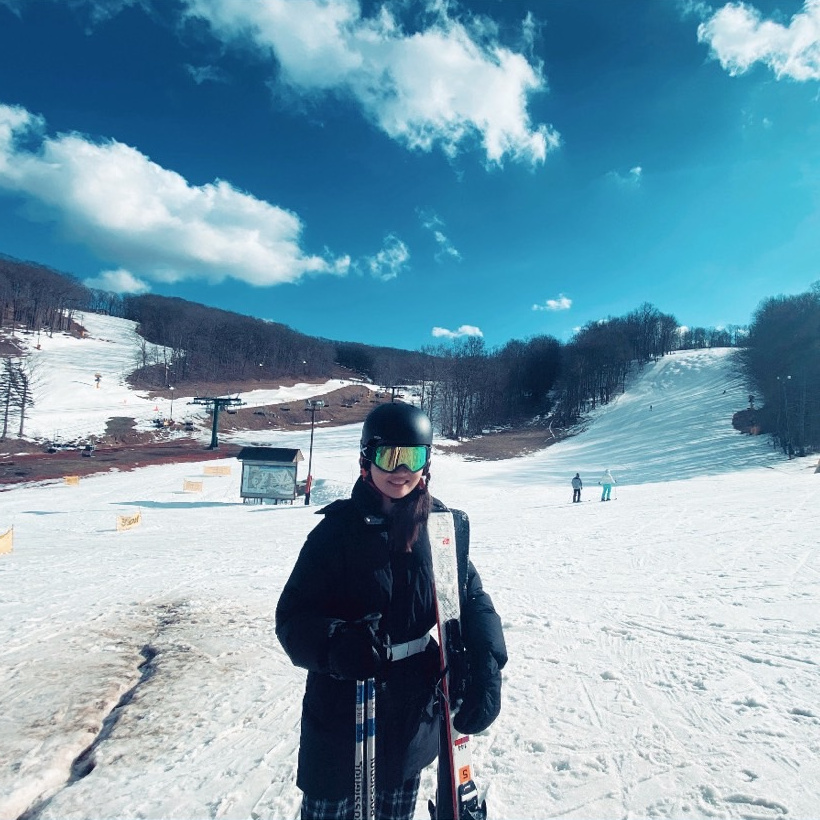 68 sunny ski day